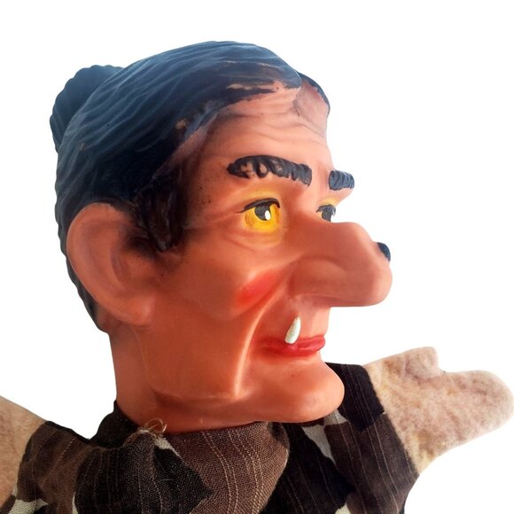 Vintage Witch Hand Puppet Rubber Head Cloth Body 1950s Fairy Tale Old Hag - Picture 3 of 11